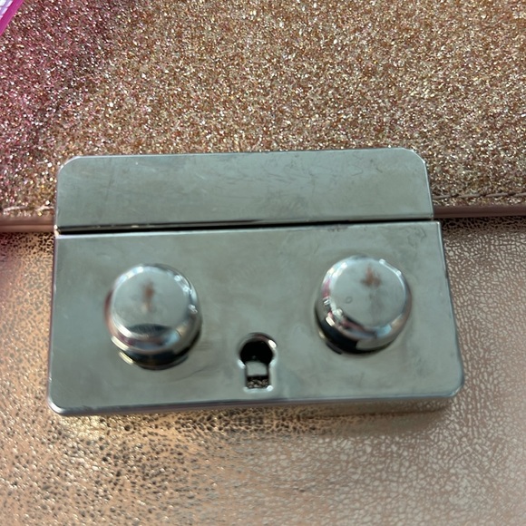 Max Studio Rose Gold crossbody bag New with tag - Picture 11 of 11